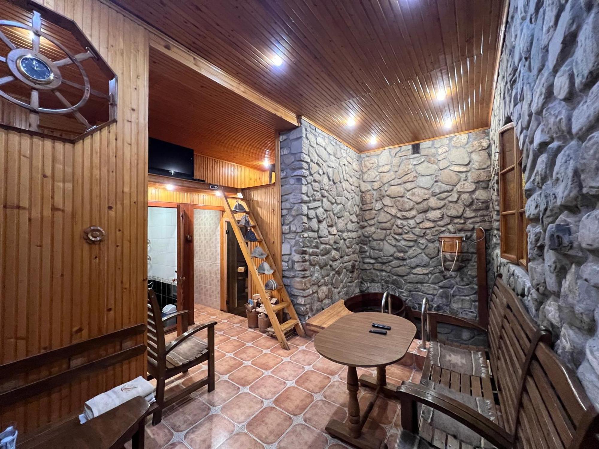 U Yaroslava Hotel Jaremtje Exteriör bild