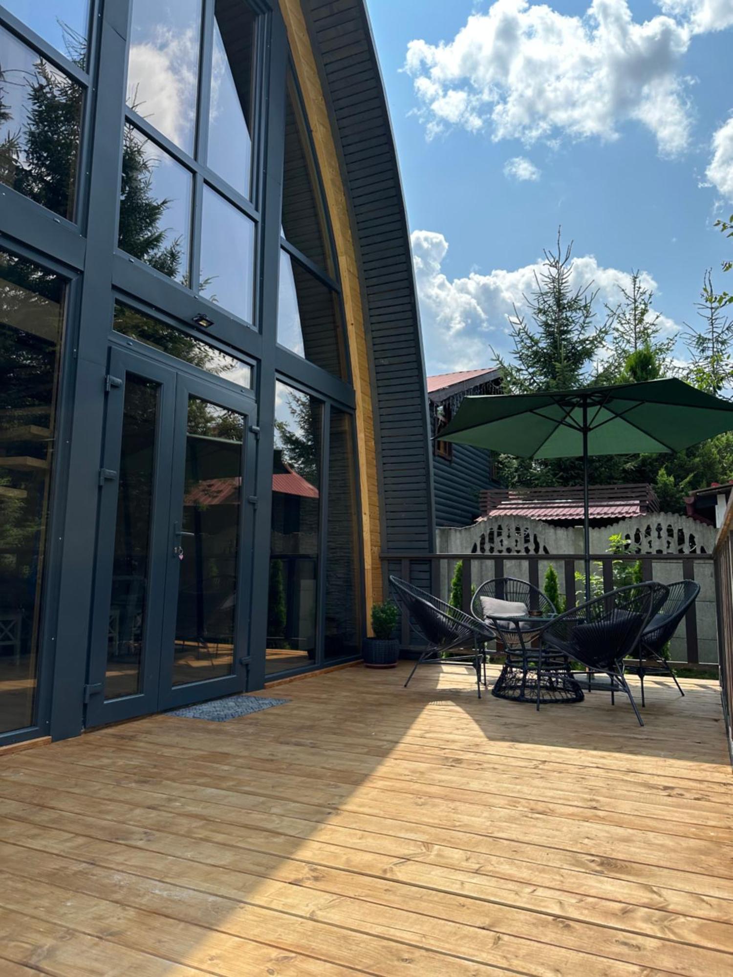 U Yaroslava Hotel Jaremtje Exteriör bild