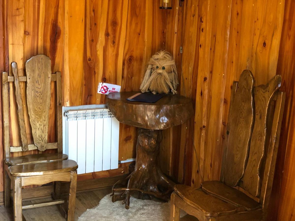 U Yaroslava Hotel Jaremtje Exteriör bild